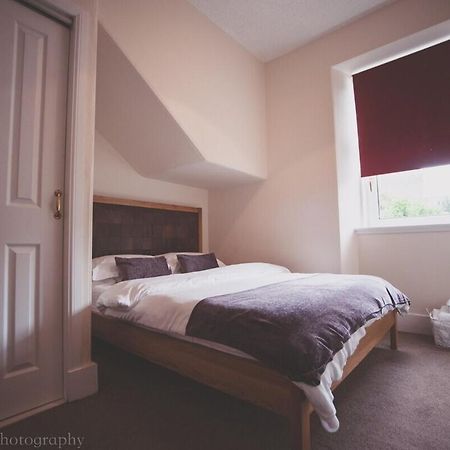 Stylish And Spacious Two Bed In Aberdeen'S West End Екстериор снимка